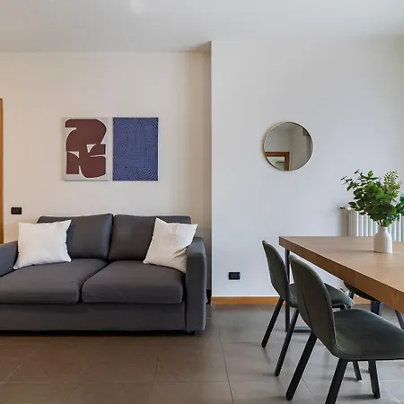 Parkview House B - Carozzi Apartment
